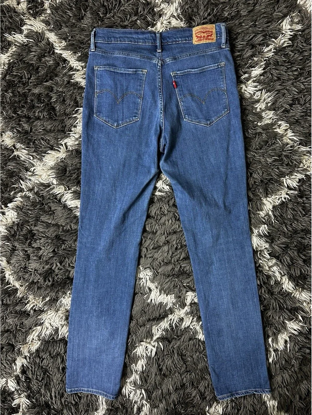 Levis 724 High Rise Straight Jeans Womens 29 Medium Wash Denim Stretch